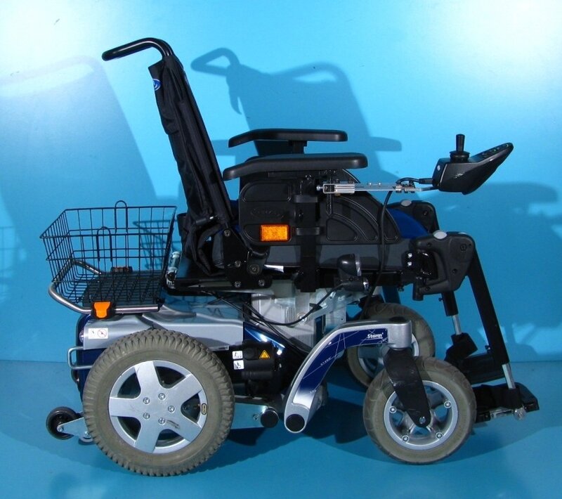 Carucior electric Invacare Storm 4 - 6 km/h